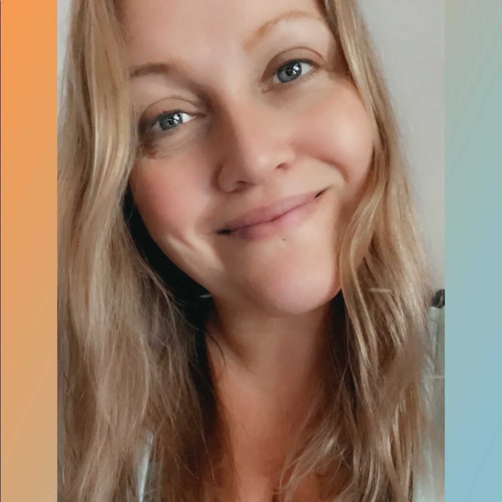 Meet your Posher, Teresa